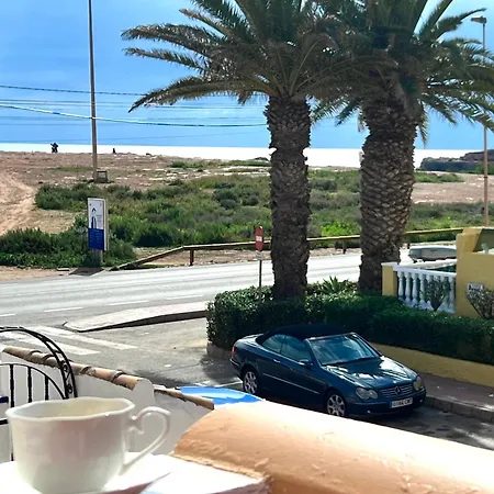 Bruno Sea View דירה
